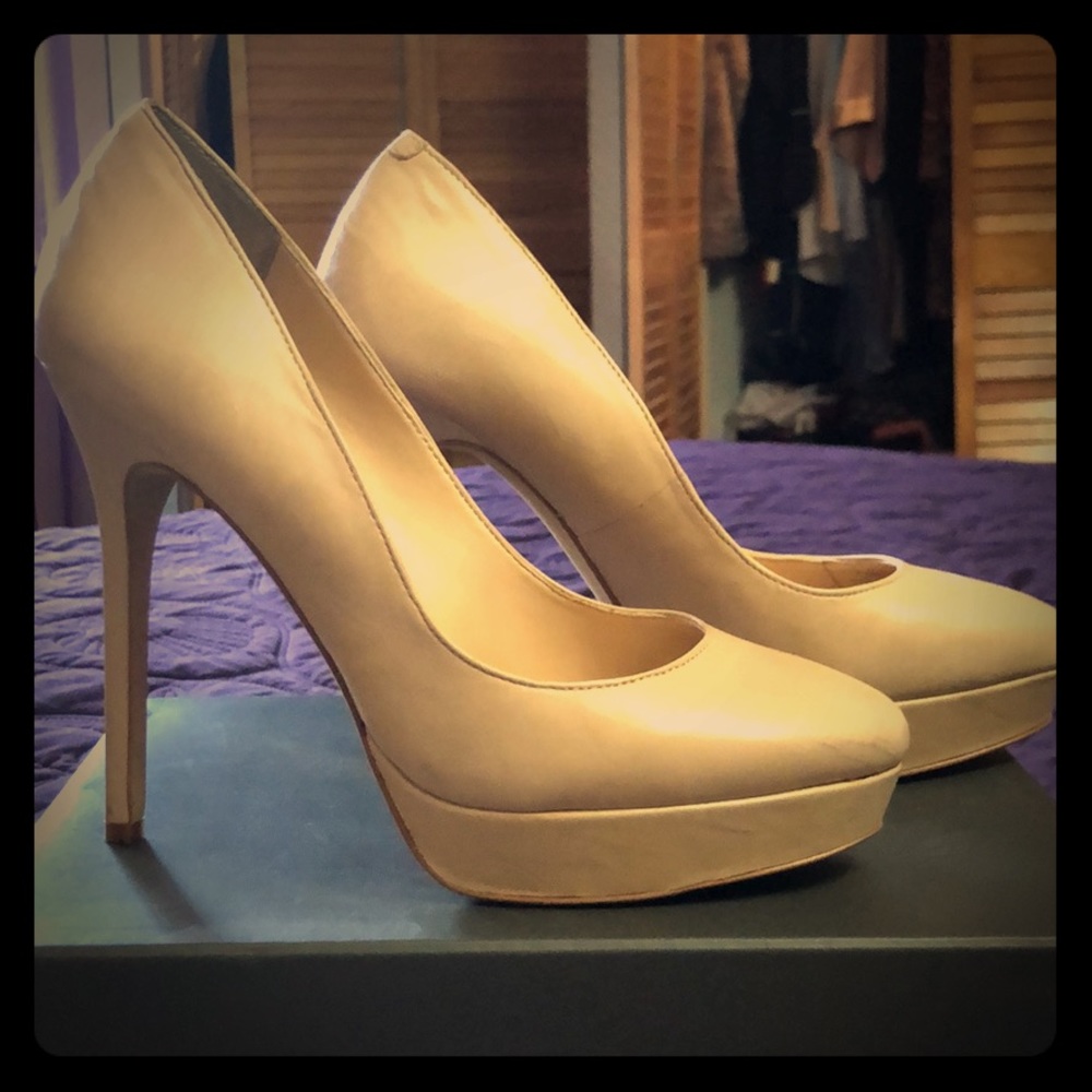 High heel shoes